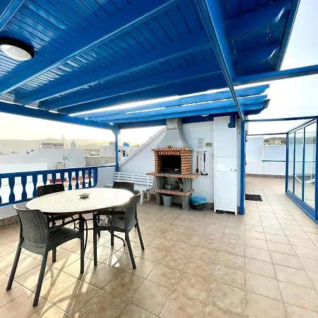 شقة Jameos Con Wifi, Terraza Y Vistas Al Mar En *